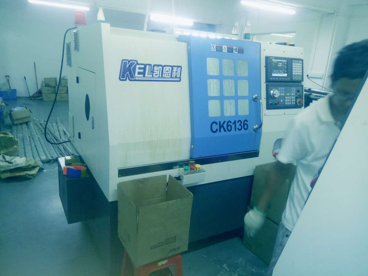 凱恩利機床 CKX6136C (36標準排刀機）∠45斜床身高配置數控車床。